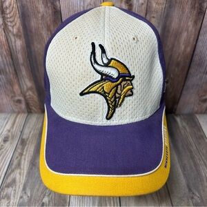 Vintage Reebok NFL Equipment Minnesota Vikings Strapback Purple Gold Hat Cap